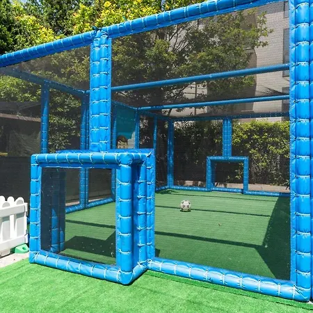 Gambrinus - Valentini Family Village 酒店 4*