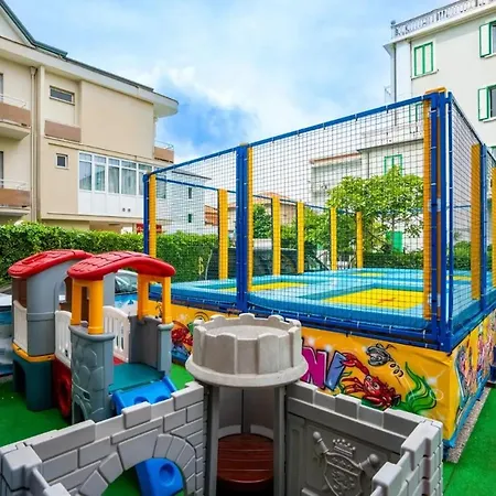 酒店 Gambrinus - Valentini Family Village 贝拉里亚-伊贾马里纳