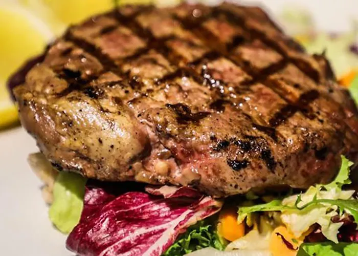 Gambrinus - Valentini Family Village 4* 贝拉里亚-伊贾马里纳