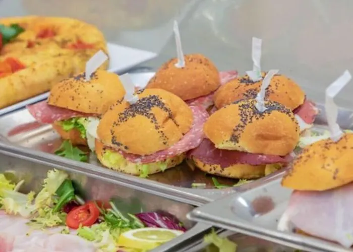 酒店 Gambrinus - Valentini Family Village 贝拉里亚-伊贾马里纳